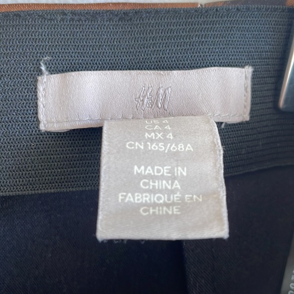 H&M Leopard Print Mini Skirt - Picture 3 of 5